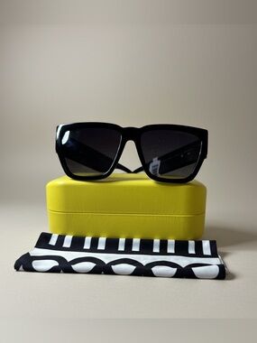 Marc Jacobs Black Sunglasses with Yellow Case